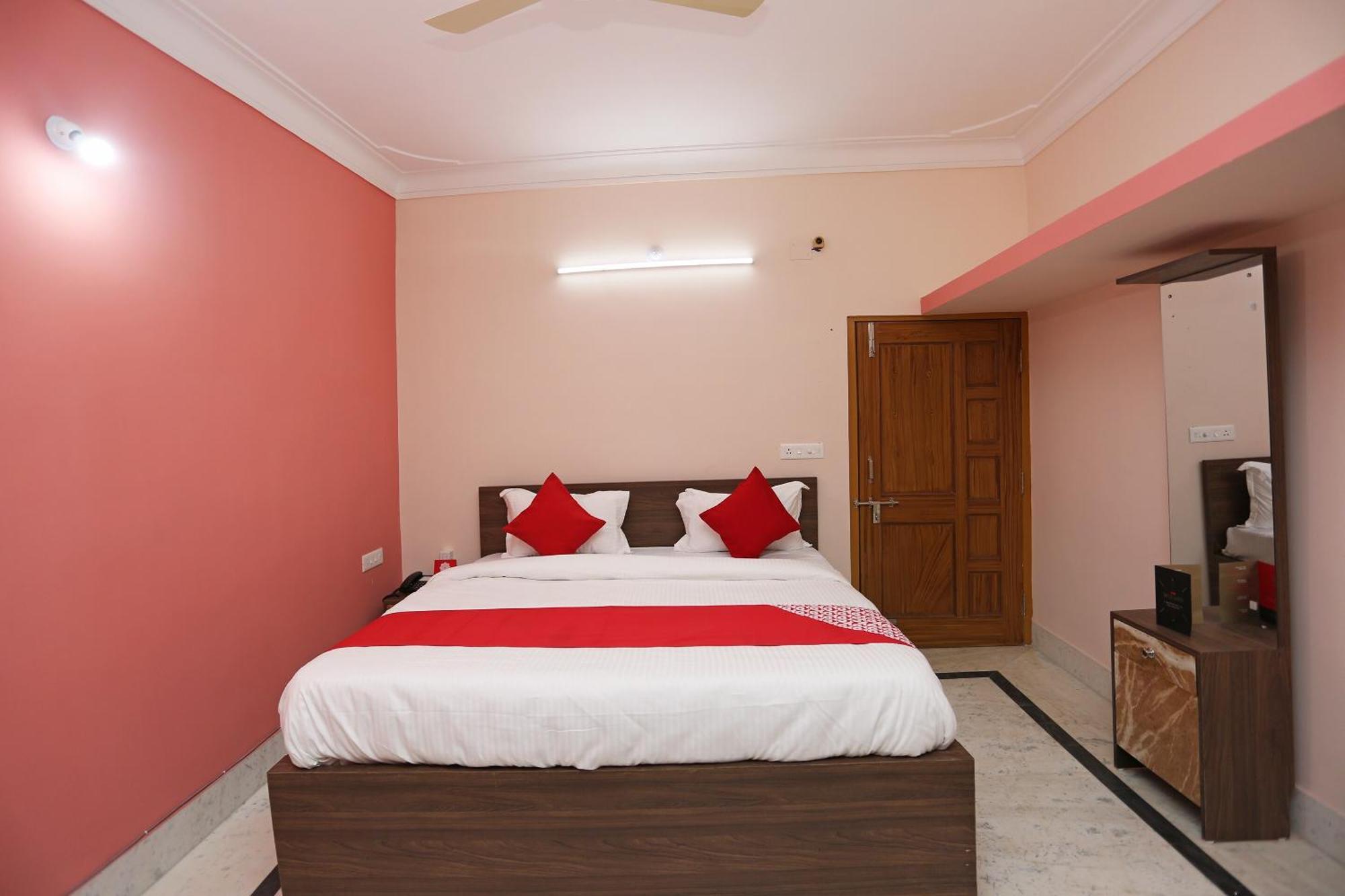 Hotel O Padma Resort Bhubaneswar Exterior photo